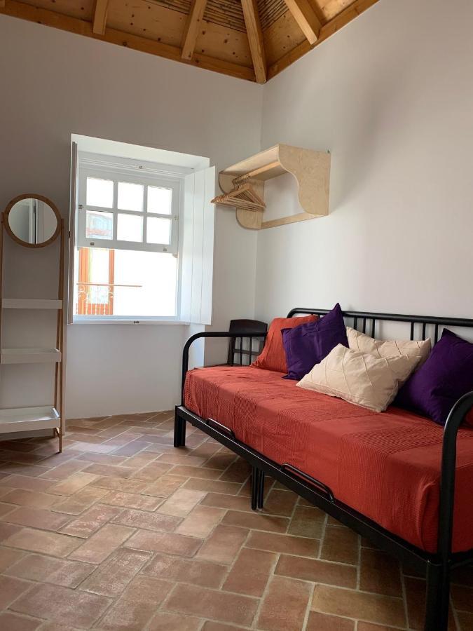 Stylish Townhouse With Gallery In The Heart Of Tavira For Two Eksteriør billede
